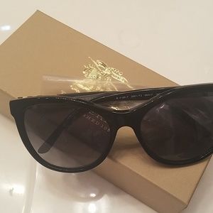 Sunshades never worn full set